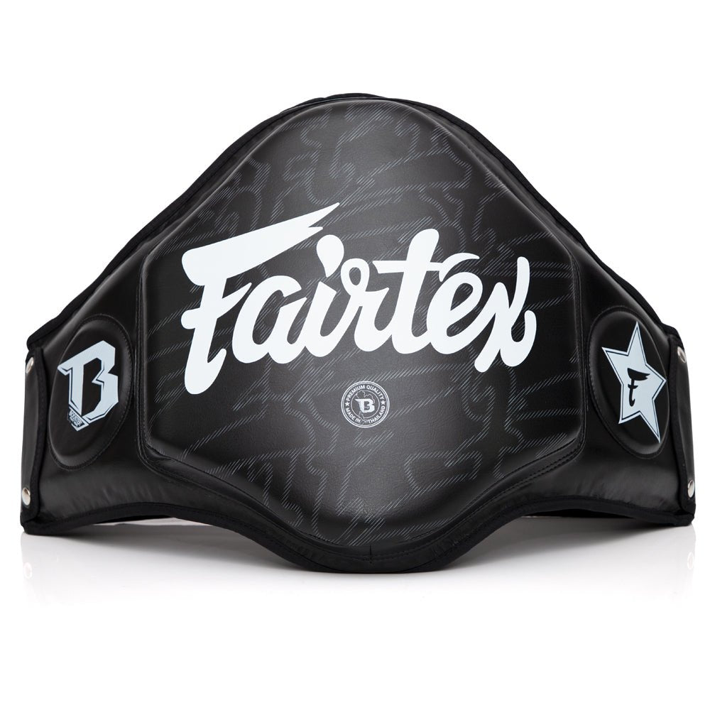 FXB Fairtex zwarte beschermgordel voor instructeurs met versterkte doelen