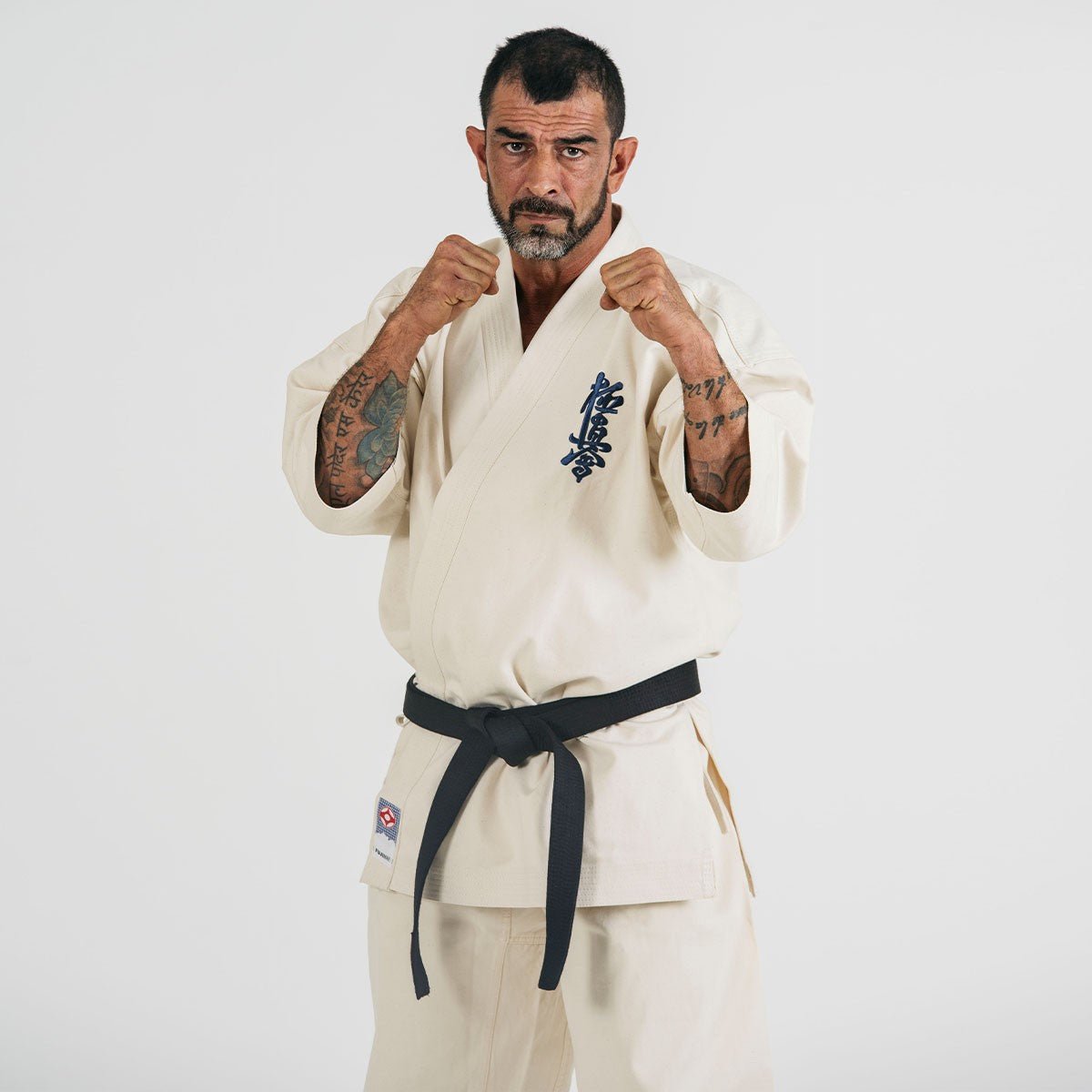 Detail of the traditional white Karategi Yantsu 14oz heavy weave.