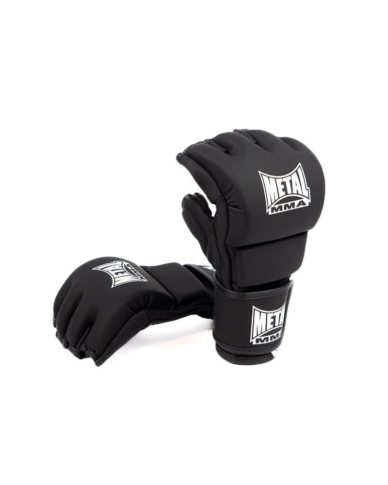 Front view MMA Metal Boxing The Claw black gloves, pre-shaped anti-eye-poke design