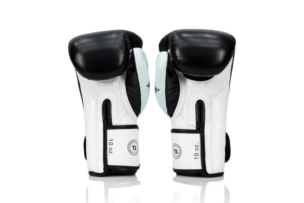 Guantoni Muay Thai Fairtex – Protezione e Qualità PRO - Fight Club Store