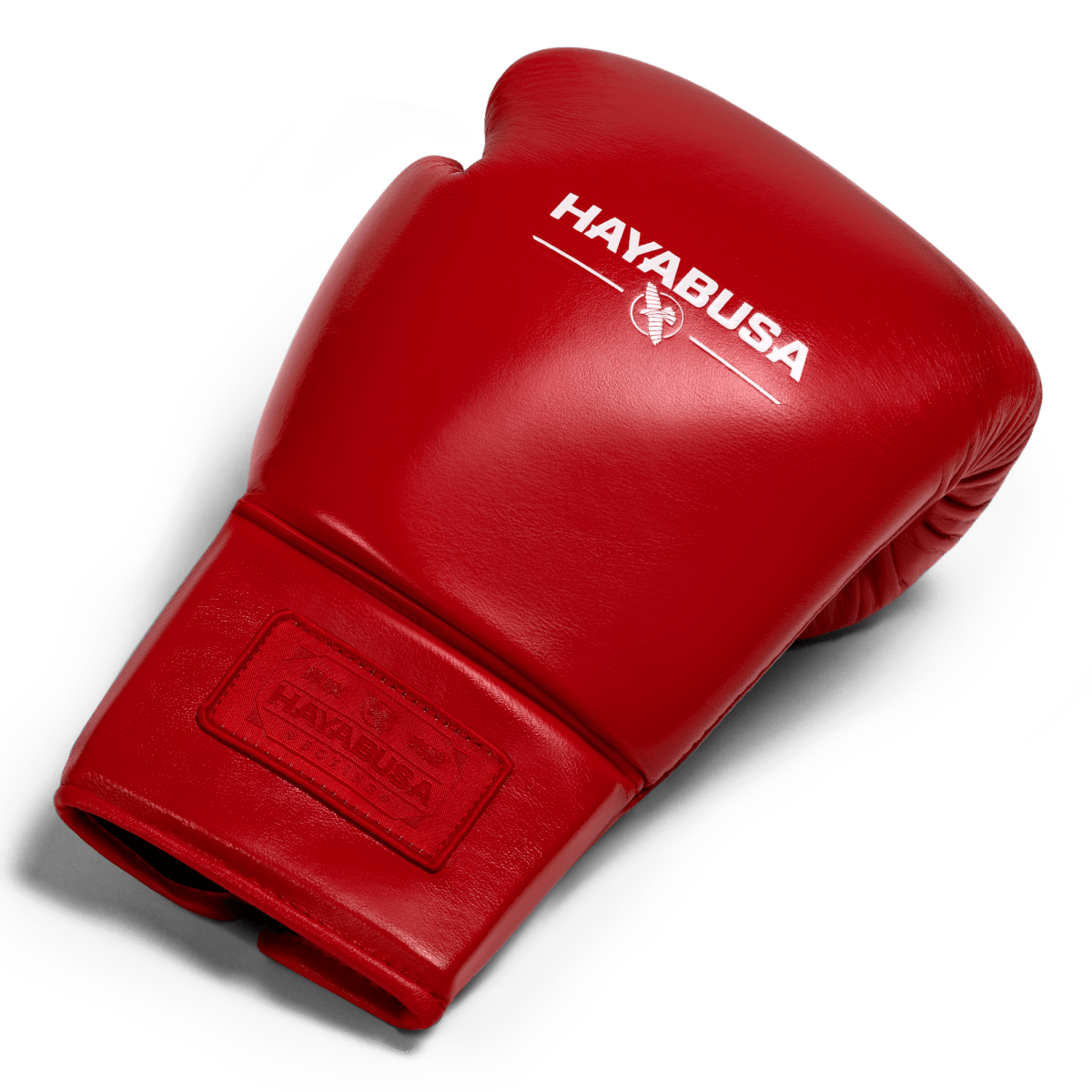 Ovanifrån av en enda röd Hayabusa Pro Lace boxningshandske, som visar vaddering och fullnarvigt läder