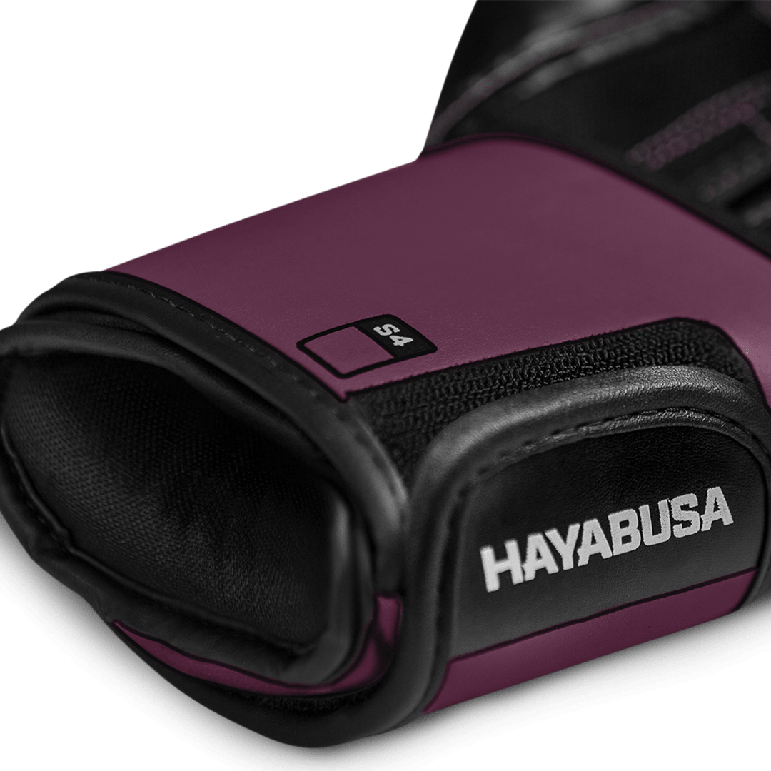 Vista da palma da luva Hayabusa S4 cor de vinho com detalhes em malha