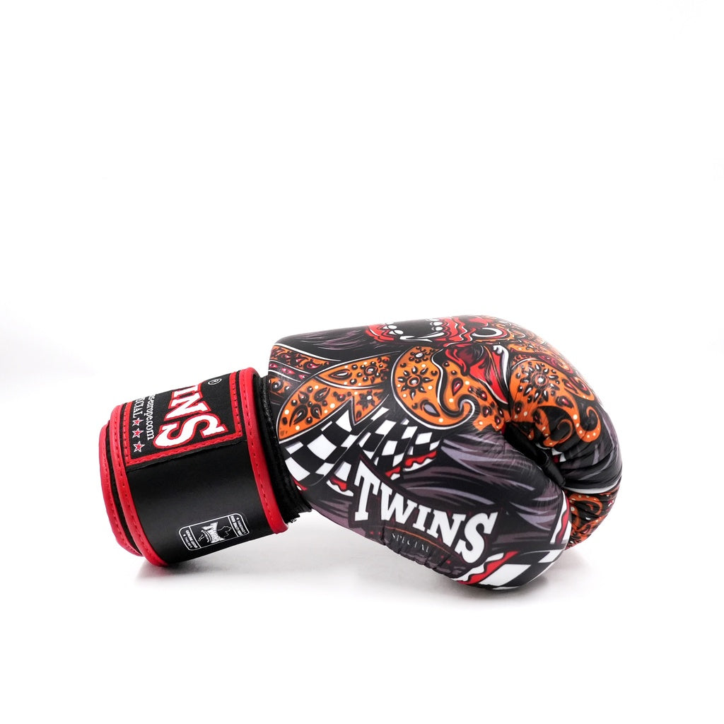 Muay Thai Handschuhe Twins Special Barong Fantasy
