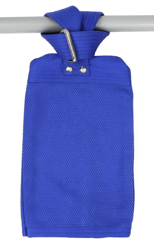 Weergave van een enkele Judo Grip Trainer Moskito Multi blauw in zware Gi-stof