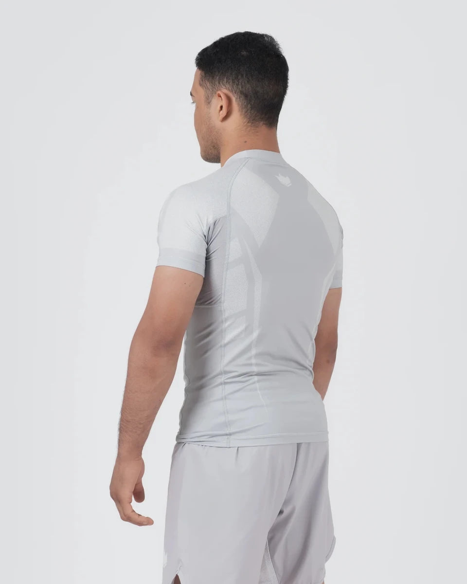 Tampak belakang Rashguard Kingz Ghost dengan desain sublimasi berkualitas tinggi