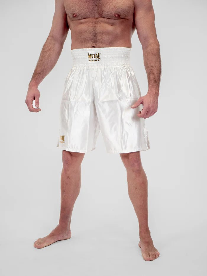 Vooraanzicht Engelse boksshort Metal Boxe Pro Line wit en goud elegante stijl