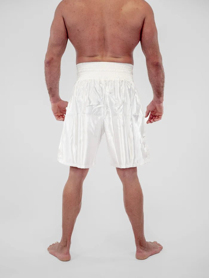 Achteraanzicht Pro Line boksshort wit traditionele lange snit