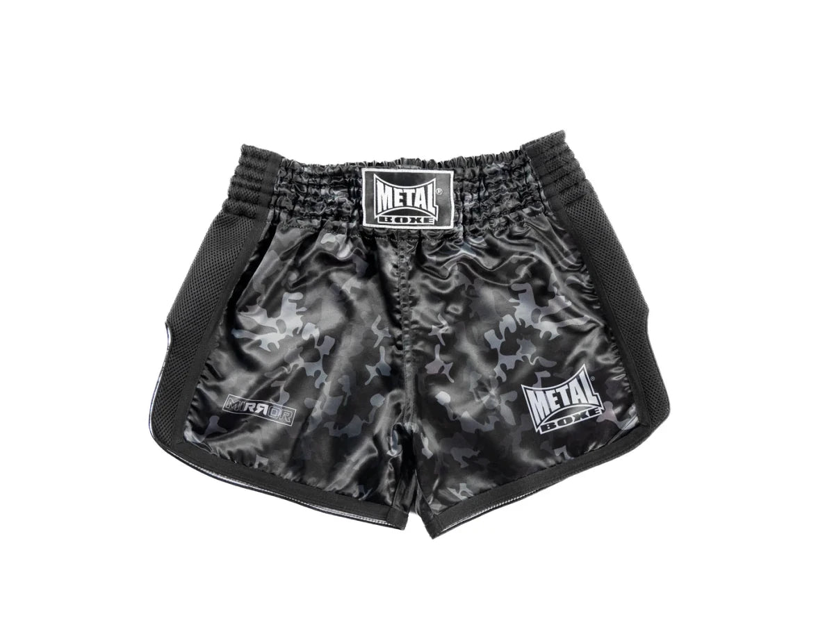 Vue principale de face Short de Kickboxing Metal Boxe Mirror noir coupe courte