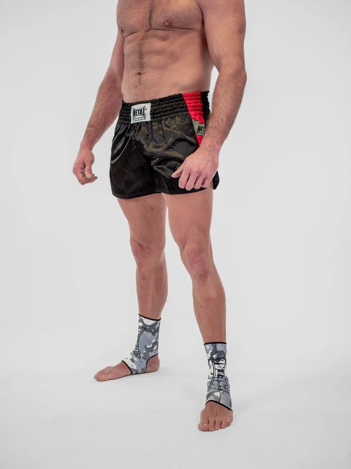Zijdetail Muay Thai Metal Boxing Kick Pro herenshort voor bewegingsvrijheid
