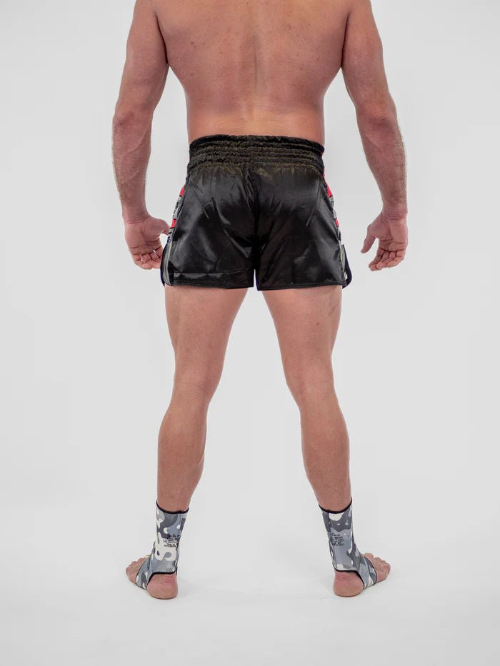 Achteraanzicht Kick Pro Metal Boksshort heren professionele pasvorm voor ring