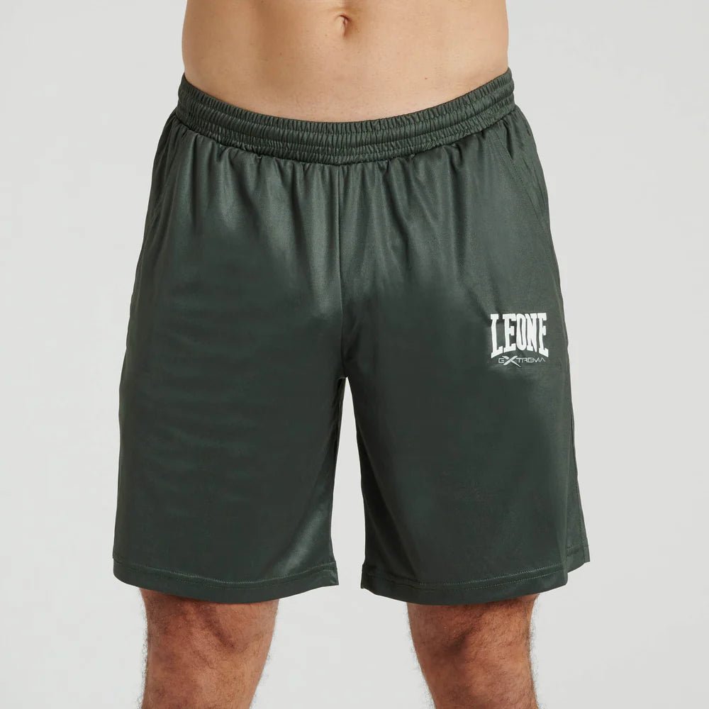 Pantaloncini Leone Logo Outdoor | Shorts Training Lifestyle Verde e Nero - Fight Club Store