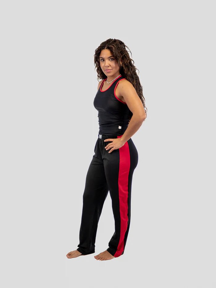 Detail of finishes and colors Savate Metal Boxe black red breathable trousers