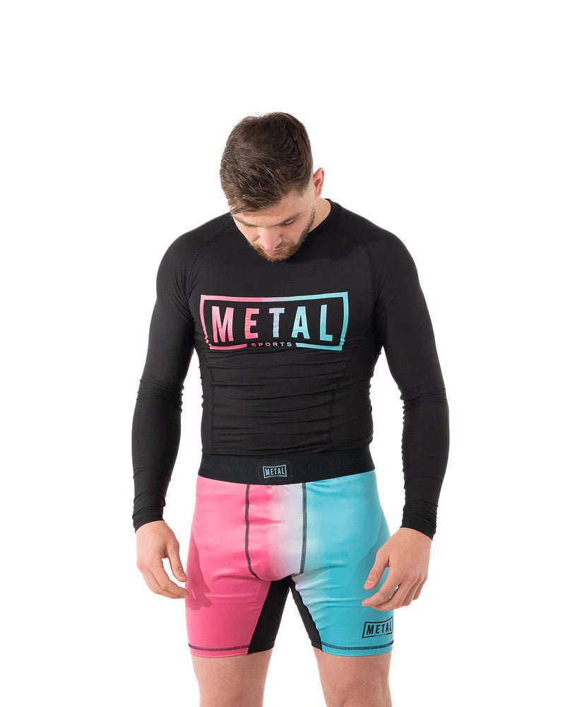 Pohled zepředu na hlavní rashguard dlouhé rukávy Metal Boxing Miami Vibe světlé barvy