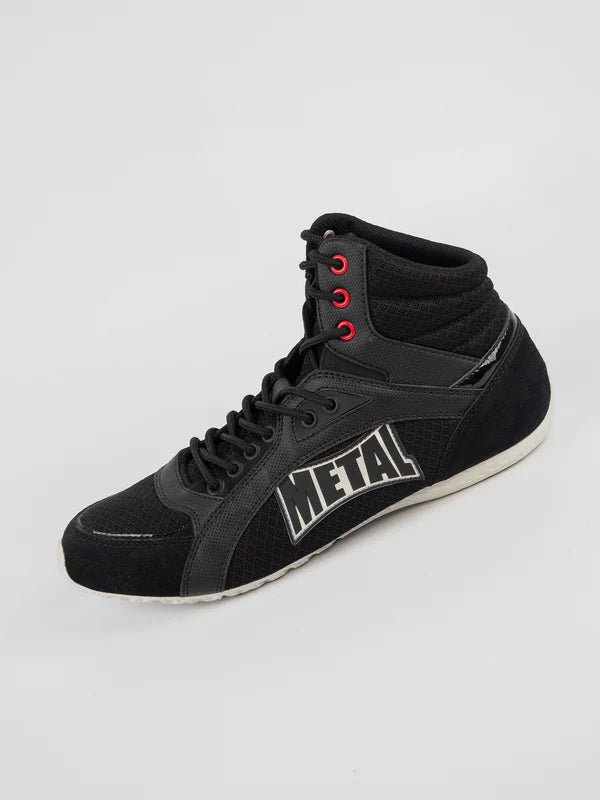Side view of the black Metal Boxe Viper III single shoe, detail of the innovative sole