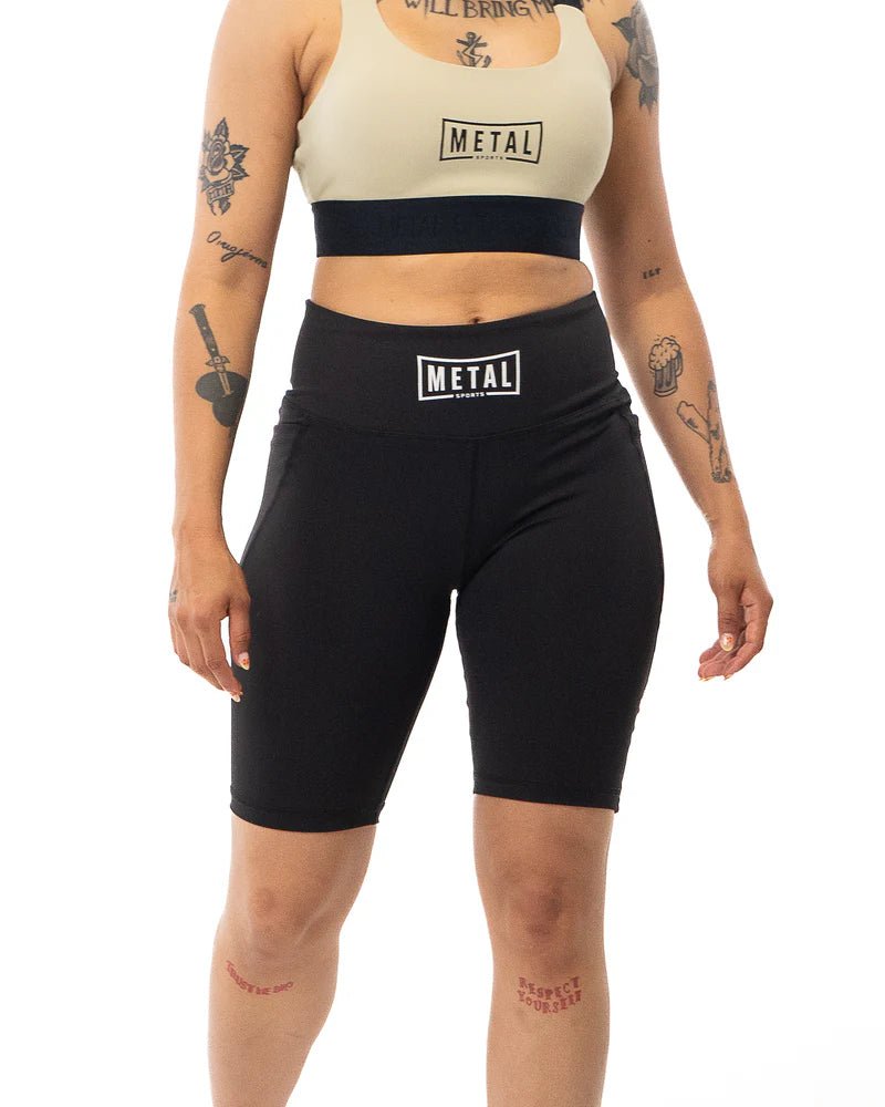 Huvudvy framifrån Metal Boxing kompressionsshorts för kvinnor svart Metal Sports kollektion
