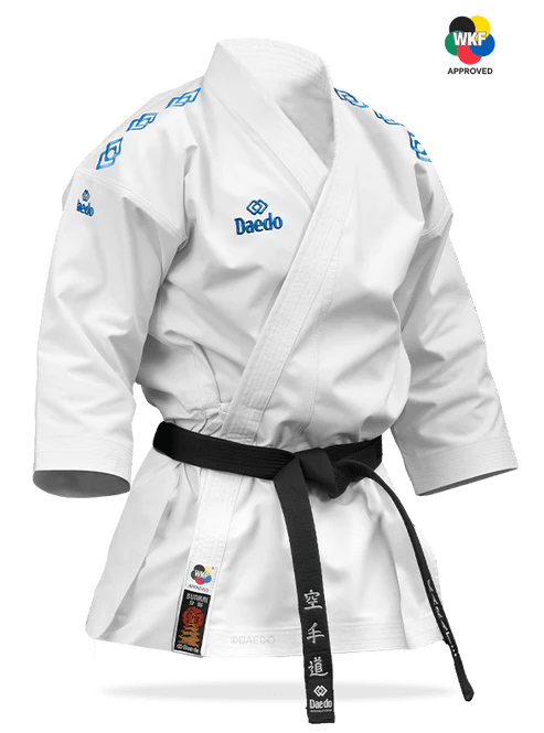 Karate Daedo Kata Premier League uniformsset med dubbel jacka och byxor.