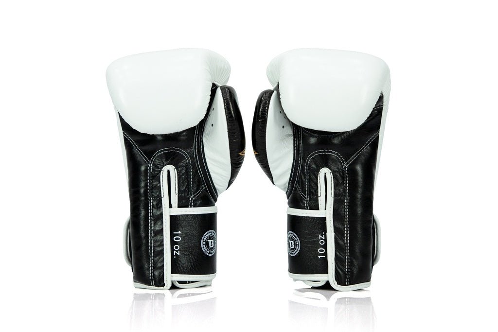 Guantoni Muay Thai Fairtex – Protezione e Qualità PRO - Fight Club Store
