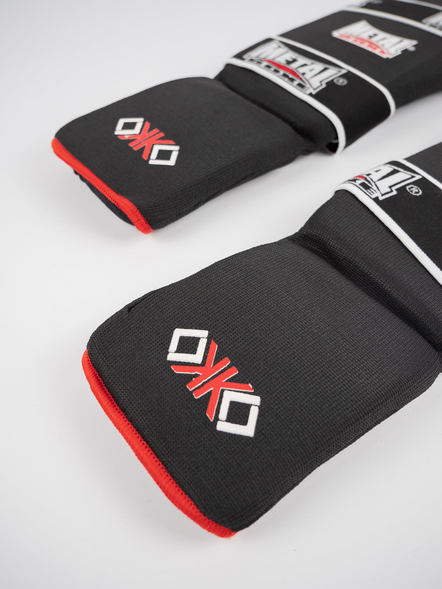 Shin Guards with Foot Protector OKO Black – Superior Comfort and Protection