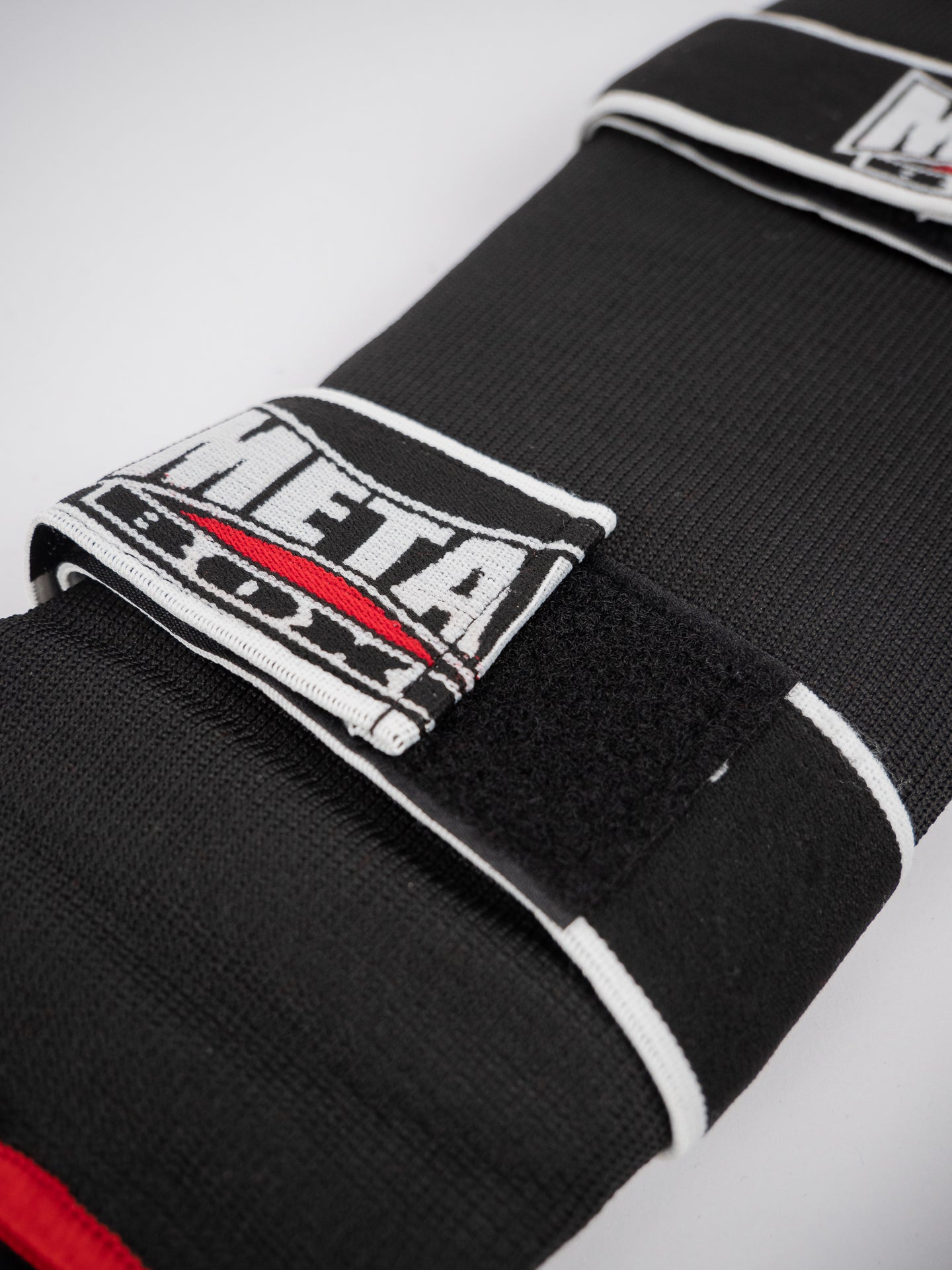 Shin Guards with Foot Protector OKO Black – Superior Comfort and Protection