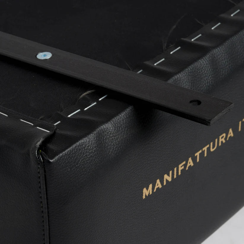 Vintage Lion Athena Wall Silhouette