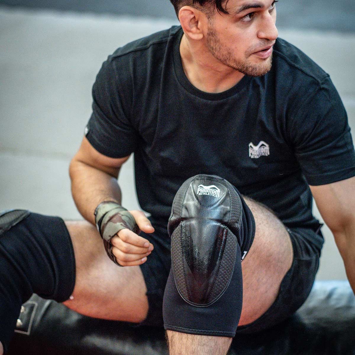 Joelheiras Phantom Grappling e MMA (cópia)