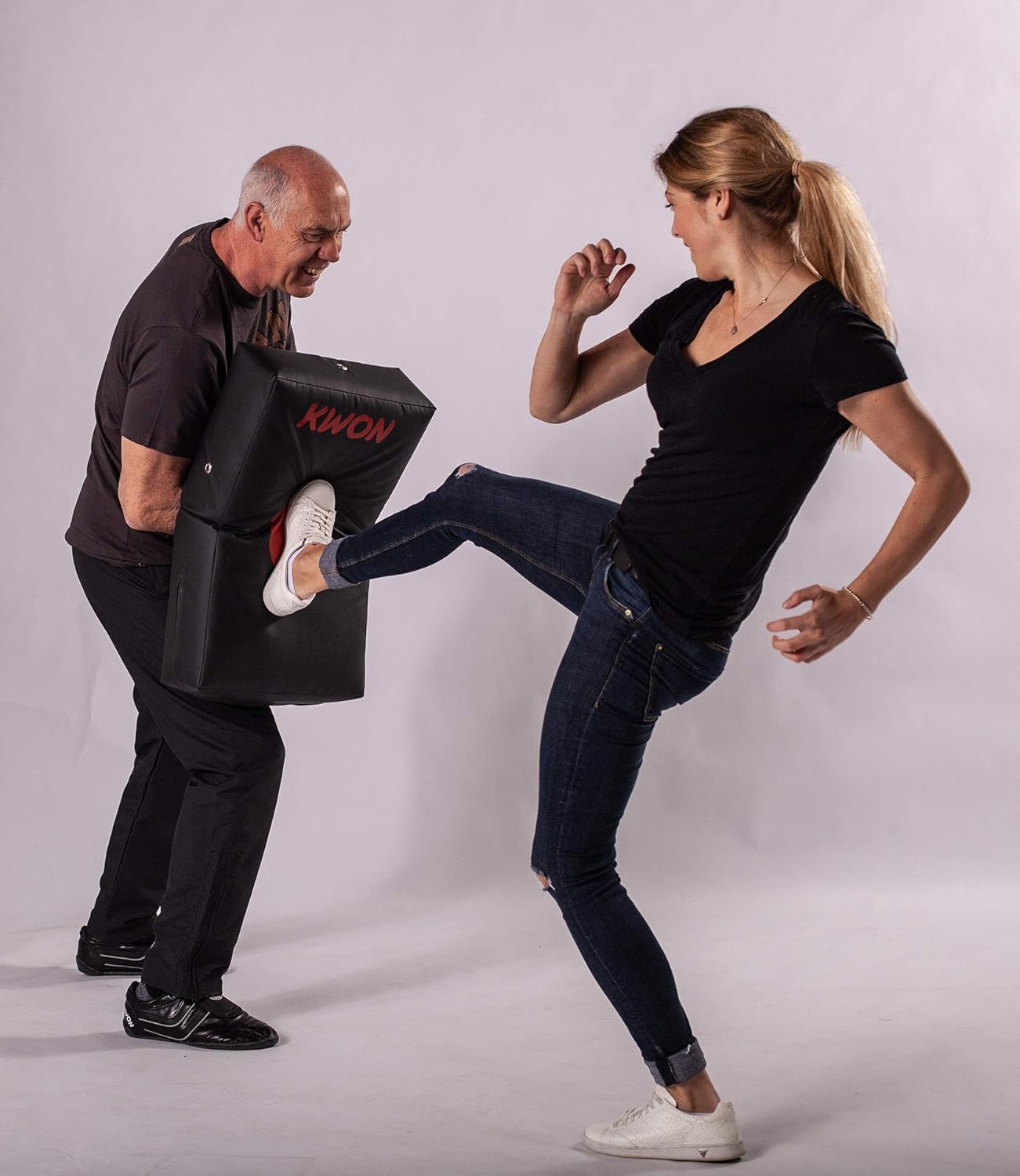 Kwon Curved Shield Self-Defense 60 x 35 x 14